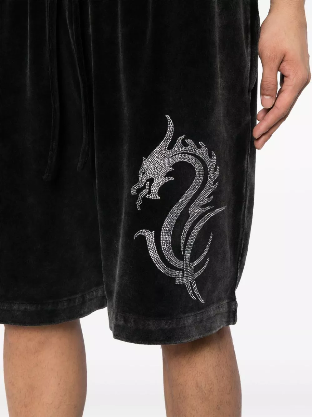 Cheap Alexander Wang crystal-dragon velour shorts Men 0115